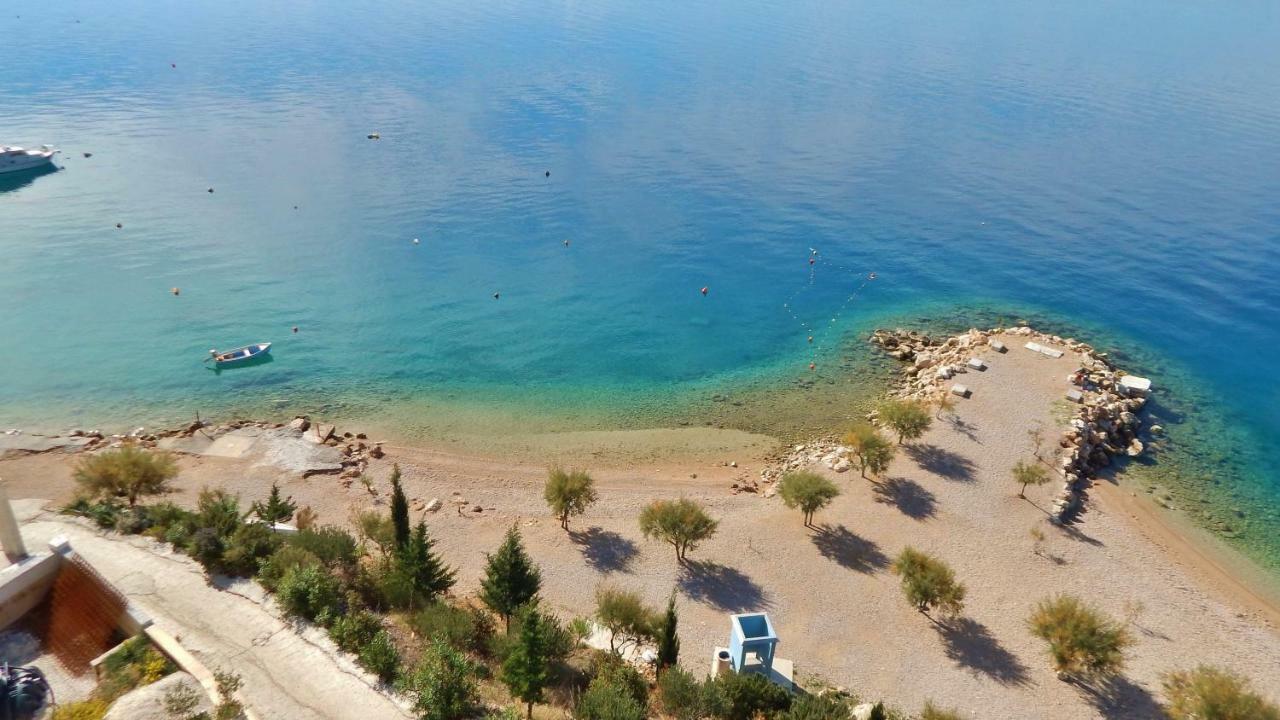 Seafront Apartments Nemira Omis Exterior photo