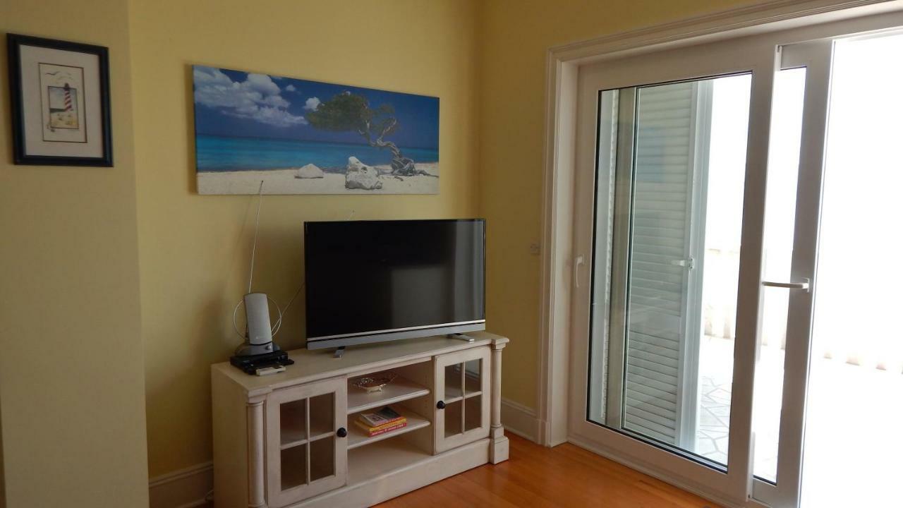 Seafront Apartments Nemira Omis Exterior photo