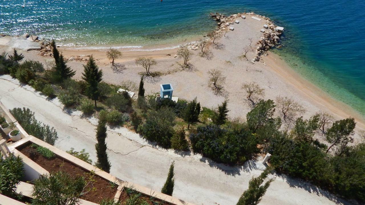 Seafront Apartments Nemira Omis Exterior photo