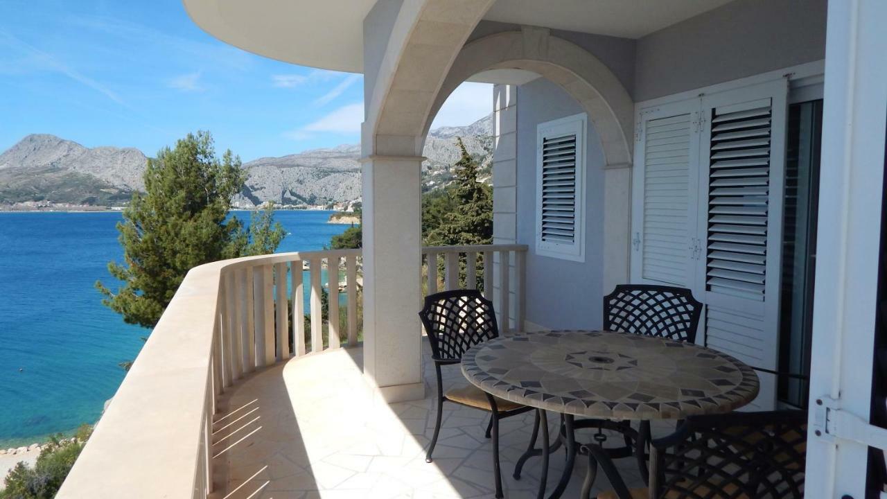 Seafront Apartments Nemira Omis Exterior photo